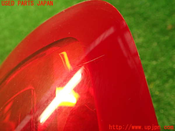 2UPJ-33761530]シトロエン・DS 5(B85F02)右テールランプ 中古_m0003.jpg