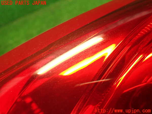 2UPJ-33761536]シトロエン・DS 5(B85F02)左テールランプ 中古_m0003.jpg