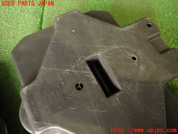 2UPJ-33761705]シトロエン・DS 5(B85F02)スペアタイヤカバー 中古_m0002.jpg