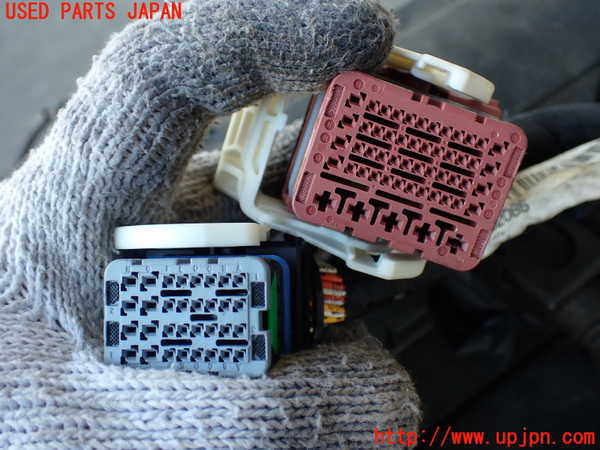 2UPJ-33762010]シトロエン・DS 5(B85F02)エンジン 5F02 中古_m0003.jpg