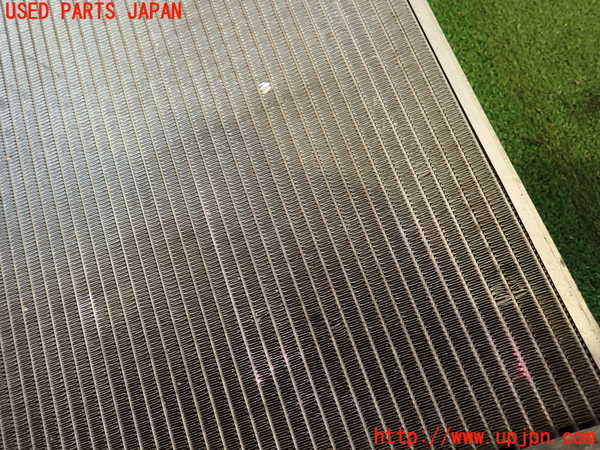 2UPJ-33762321]シトロエン・DS 5(B85F02)ラジエーター1 中古_m0002.jpg