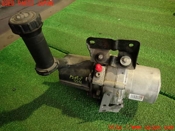 2UPJ-33764250]シトロエン・DS 5(B85F02)パワステポンプ 中古_m0001.jpg