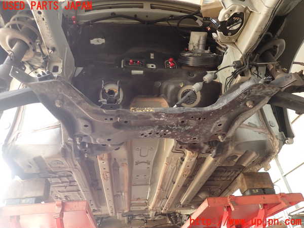 2UPJ-33765285]シトロエン・DS 5(B85F02)フロントメンバー 中古_m0001.jpg