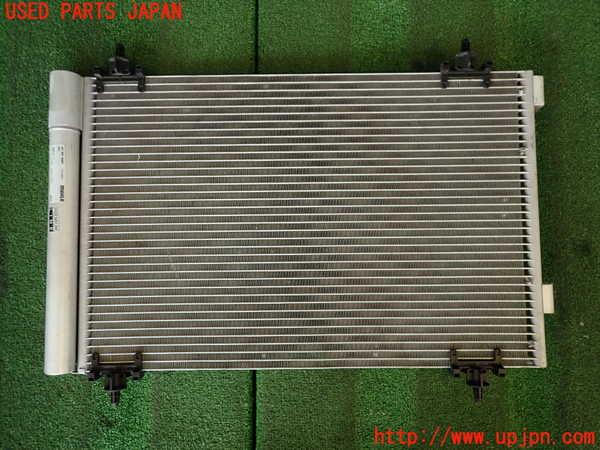 2UPJ-33766031]シトロエン・DS 5(B85F02)エアコンコンデンサー1 中古_m0001.jpg