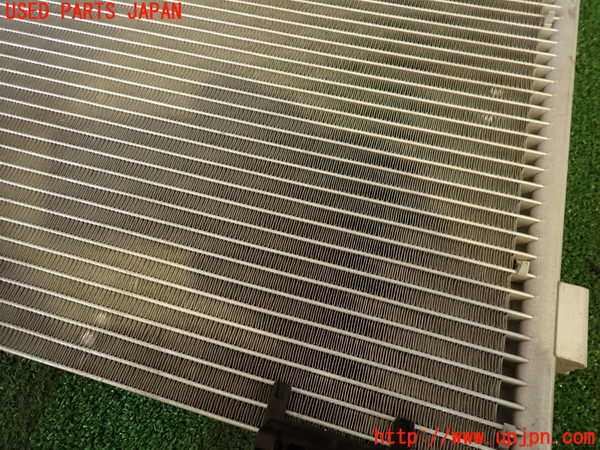 2UPJ-33766031]シトロエン・DS 5(B85F02)エアコンコンデンサー1 中古_m0002.jpg