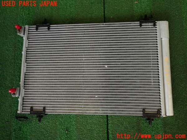 2UPJ-33766031]シトロエン・DS 5(B85F02)エアコンコンデンサー1 中古_m0003.jpg