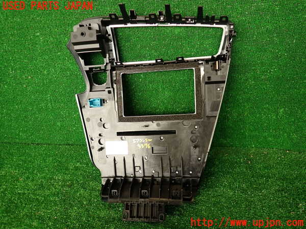 2UPJ-33766066]シトロエン・DS 5(B85F02)エアコンスイッチ1 中古_m0003.jpg