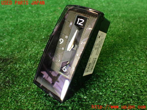 2UPJ-33767850]シトロエン・DS 5(B85F02)時計 中古_m0001.jpg