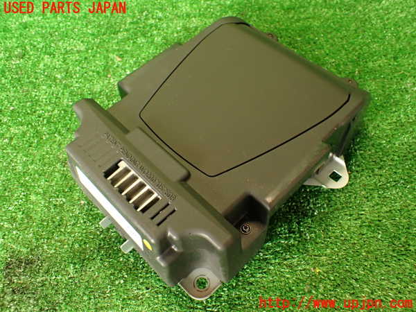 2UPJ-33766239]シトロエン・DS 5(B85F02)メーター・その他 中古_m0001.jpg