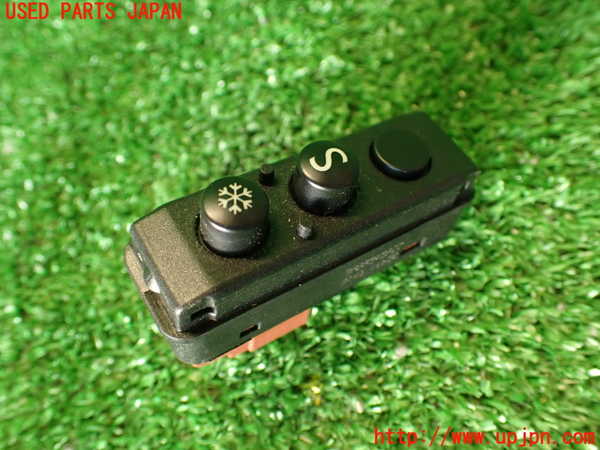 2UPJ-33766309]シトロエン・DS 5(B85F02)スイッチ4(走行モード) 中古_m0001.jpg