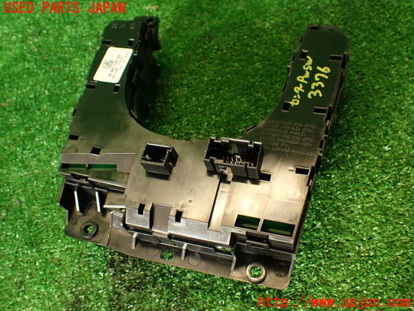 2UPJ-33766265]シトロエン・DS 5(B85F02)センターパワーウィンドウスイッチ 中古_m0004.jpg