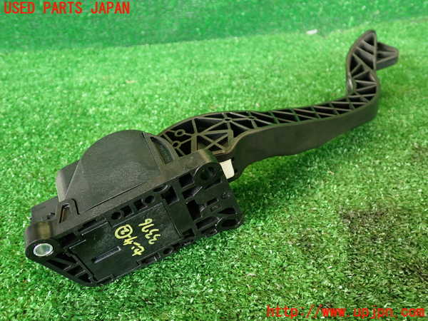 2UPJ-33766382]シトロエン・DS 5(B85F02)センサー2(アクセルペダル) 中古_m0002.jpg