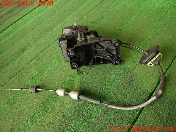 2UPJ-33767555]シトロエン・DS 5(B85F02)ATシフトレバー 中古_m0004.jpg