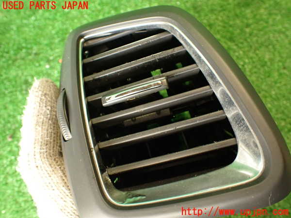 2UPJ-33767527]シトロエン・DS 5(B85F02)エアコン吹き出し口2 中古_m0004.jpg