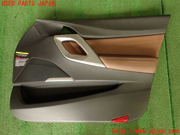 2UPJ-33761234]シトロエン・DS 5(B85F02)右前ドア内張り 中古_m0001.jpg