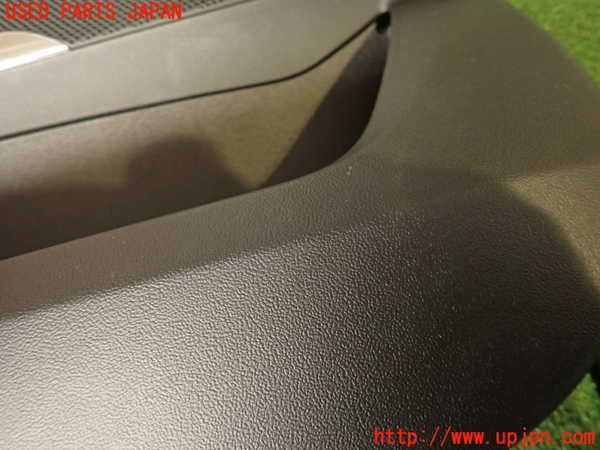 2UPJ-33761264]シトロエン・DS 5(B85F02)左前ドア内張り 中古_m0004.jpg