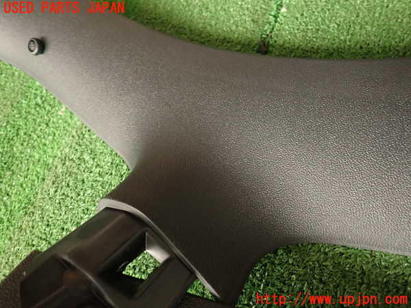 2UPJ-33761578]シトロエン・DS 5(B85F02)バックドア内張り 中古_m0004.jpg