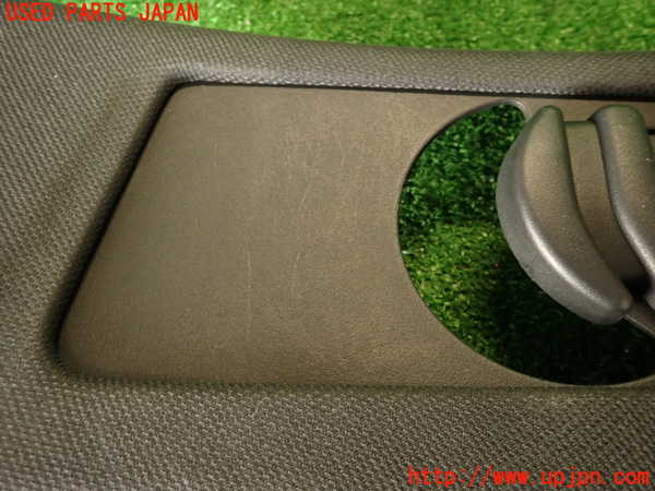 2UPJ-33767670]シトロエン・DS 5(B85F02)左センターピラートリム 中古_m0002.jpg