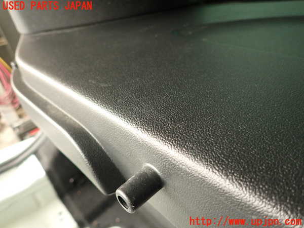 2UPJ-33767680]シトロエン・DS 5(B85F02)左リアピラートリム 中古_m0002.jpg