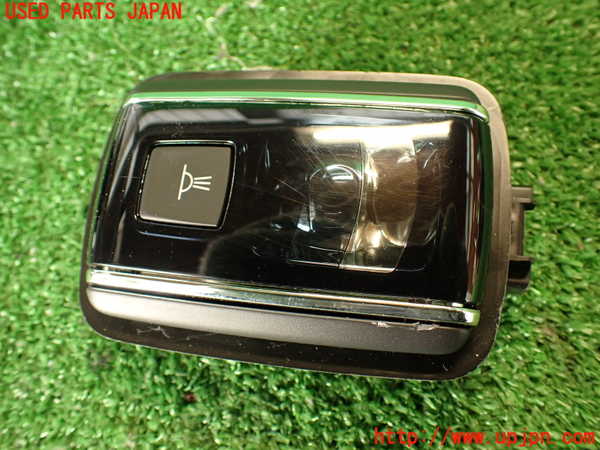 2UPJ-33766411]シトロエン・DS 5(B85F02)ルームランプ1 中古_m0001.jpg