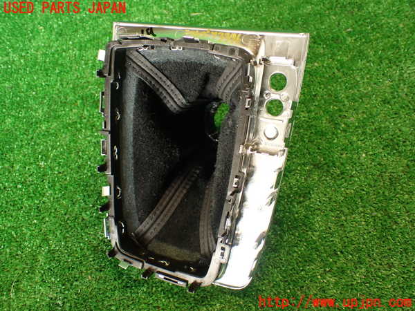 2UPJ-33767575]シトロエン・DS 5(B85F02)シフトブーツ 中古_m0005.jpg