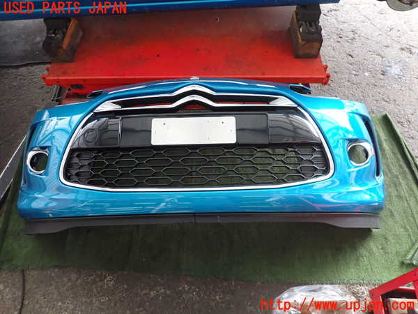 2UPJ-33771010]シトロエン・DS 3(A5C5F04)フロントバンパー 中古_m0001.jpg
