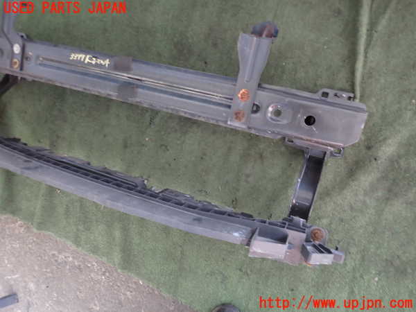 2UPJ-33771014]シトロエン・DS 3(A5C5F04)フロントバンパーホースメント 中古_m0002.jpg