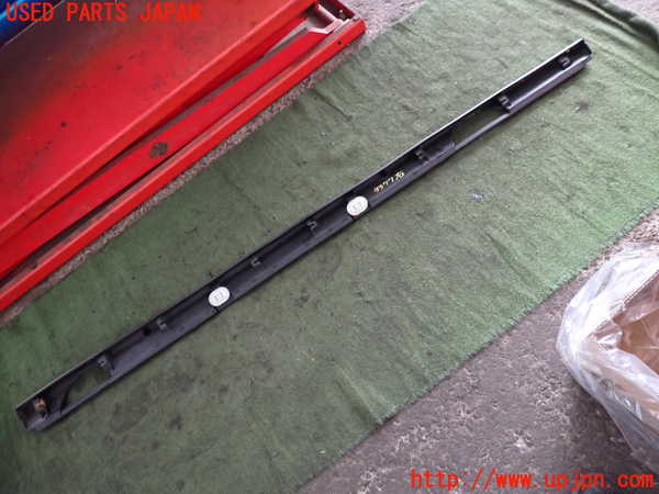 2UPJ-33771390]シトロエン・DS 3(A5C5F04)右サイドステップ 中古_m0003.jpg