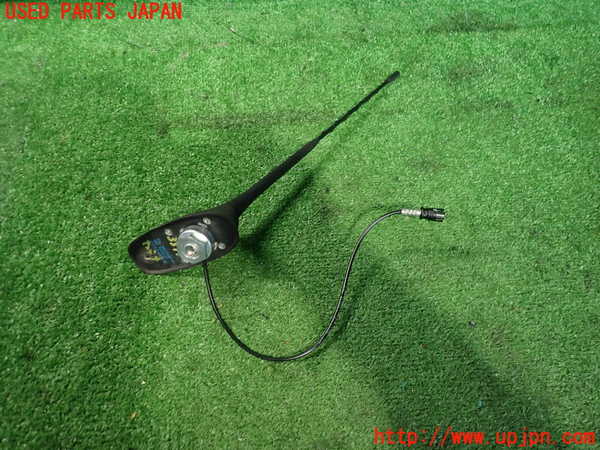 2UPJ-33776550]シトロエン・DS 3(A5C5F04)アンテナ 中古_m0002.jpg
