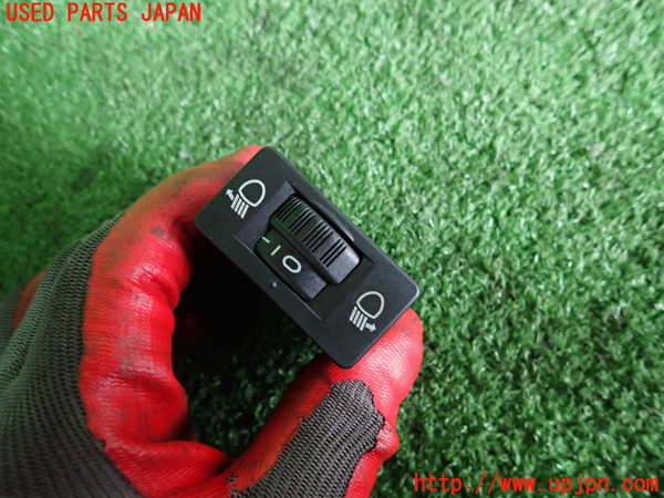 2UPJ-33776306]シトロエン・DS 3(A5C5F04)スイッチ1 (レベライザー) 中古_m0001.jpg