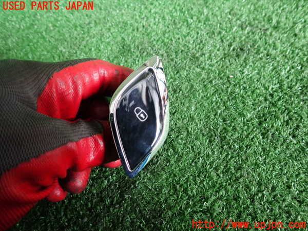 2UPJ-33776308]シトロエン・DS 3(A5C5F04)スイッチ3 (ロック) 中古_m0001.jpg