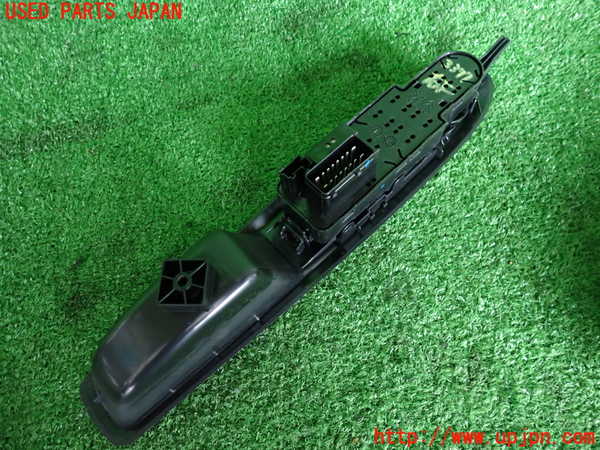 2UPJ-33776240]シトロエン・DS 3(A5C5F04)右前パワーウィンドウスイッチ 中古_m0003.jpg