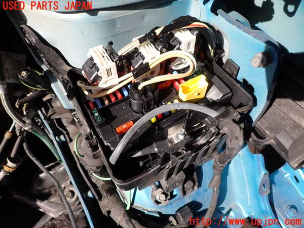 2UPJ-33776742]シトロエン・DS 3(A5C5F04)ヒューズボックス2 中古_m0002.jpg