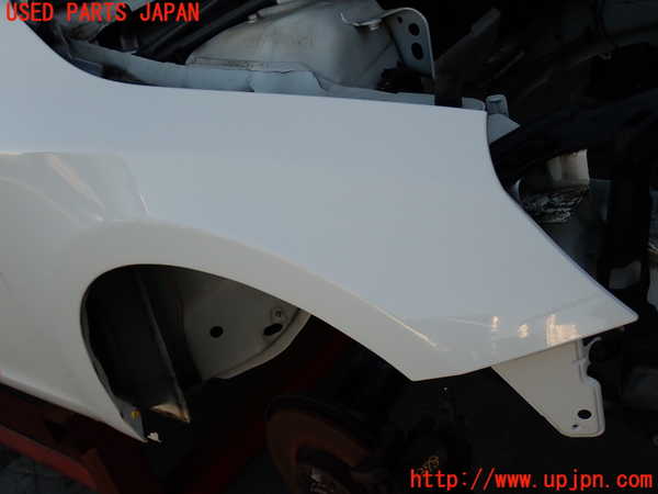 2UPJ-33781080]ボルボ・V60(FB4164T)右前フェンダー 中古_m0002.jpg