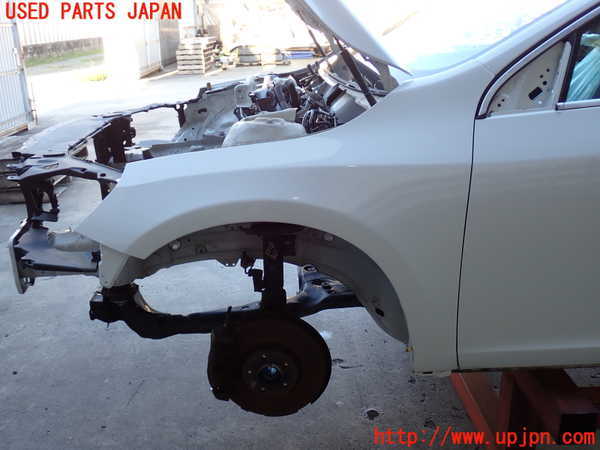 2UPJ-33781082]ボルボ・V60(FB4164T)左前フェンダー 中古_m0001.jpg