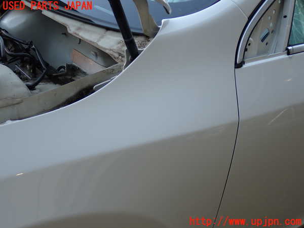 2UPJ-33781082]ボルボ・V60(FB4164T)左前フェンダー 中古_m0003.jpg