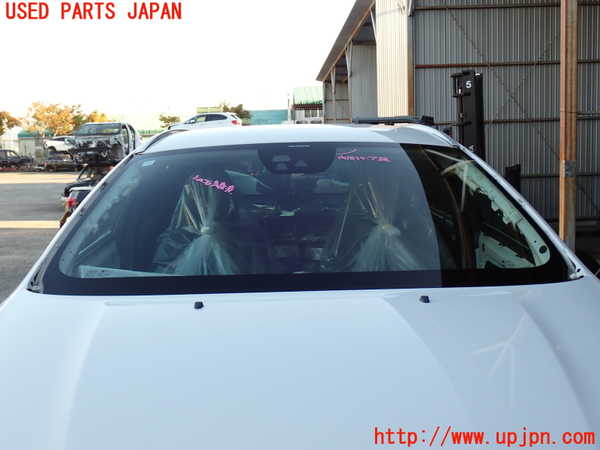 2UPJ-33781195]ボルボ・V60(FB4164T)フロントガラス 中古(43R-00027 M6)_m0001.jpg