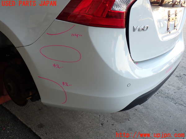 2UPJ-33781610]ボルボ・V60(FB4164T)リアバンパー 中古_m0004.jpg