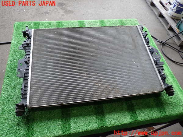 2UPJ-33782321]ボルボ・V60(FB4164T)ラジエーター1 中古_m0002.jpg