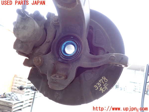 2UPJ-33784290]ボルボ・V60(FB4164T)右フロントナックルハブ 中古_m0002.jpg