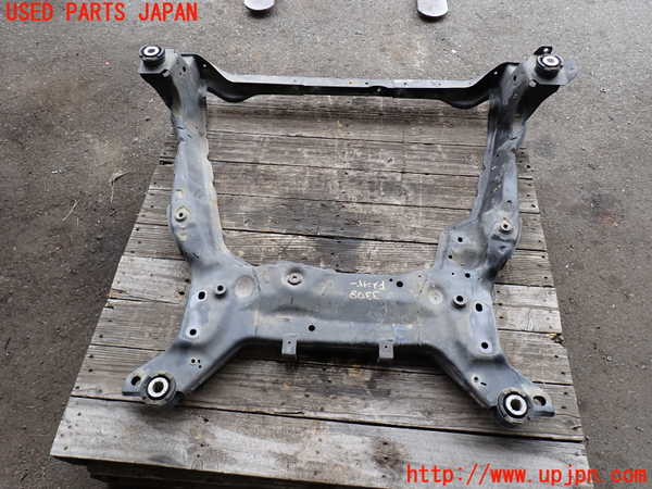2UPJ-33785285]ボルボ・V60(FB4164T)フロントメンバー 中古_m0002.jpg