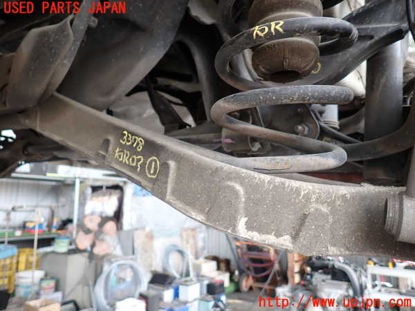 2UPJ-33785200]ボルボ・V60(FB4164T)右リアロアアーム1 中古_m0001.jpg