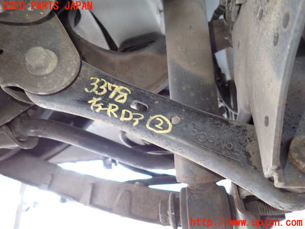 2UPJ-33785227]ボルボ・V60(FB4164T)左リアロアアーム2 中古_m0001.jpg