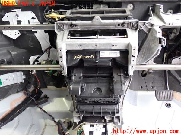 2UPJ-33786081]ボルボ・V60(FB4164T)エバポレーター1 中古_m0001.jpg