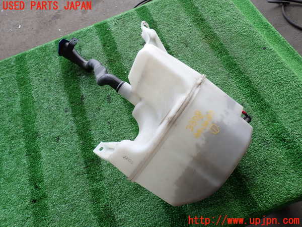 2UPJ-33786791]ボルボ・V60(FB4164T)ウォッシャータンク1 中古_m0002.jpg