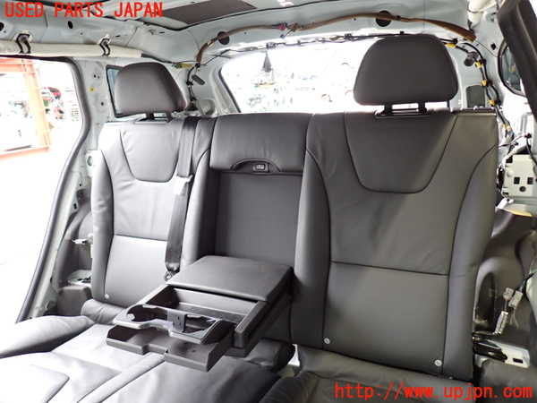 2UPJ-33787385]ボルボ・V60(FB4164T)リアシート 中古_m0003.jpg