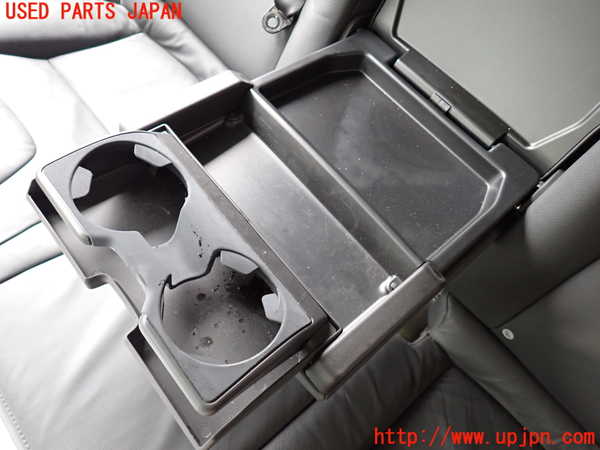 2UPJ-33787385]ボルボ・V60(FB4164T)リアシート 中古_m0004.jpg