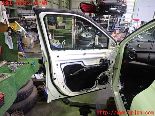 2UPJ-33791260]キックス(RP15)左前ドア 中古(43R-00034 M2H4K)_m0005.jpg