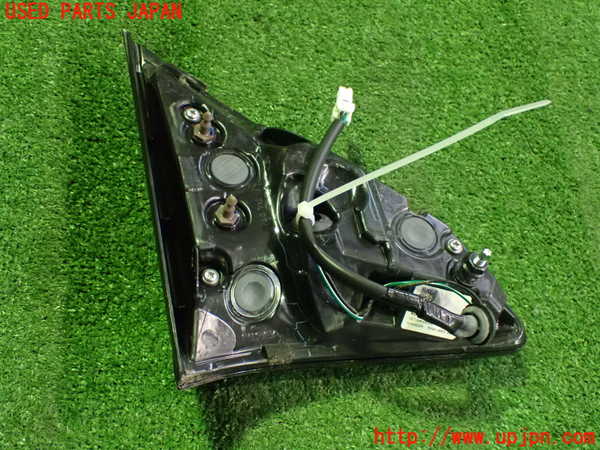 2UPJ-33791550]キックス(RP15)右リアフィニッシャー 中古_m0002.jpg