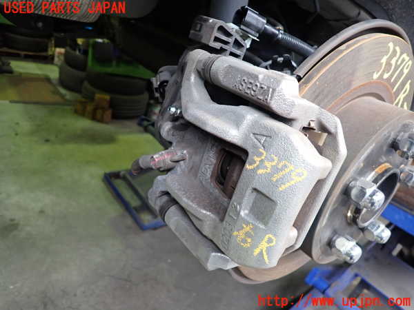2UPJ-33794090]キックス(RP15)右リアキャリパー 中古_m0001.jpg